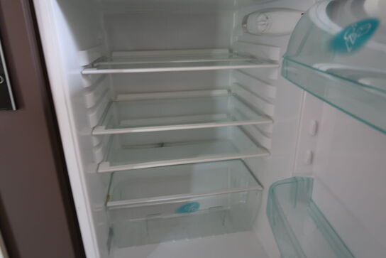 Køleskab ELECTROLUX ER 6675 T