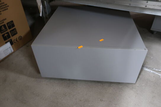 Skuffe til sokkelmontering