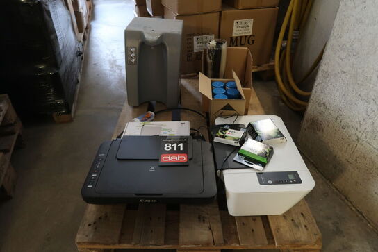 Palle med diverse elektronik m.m. 
