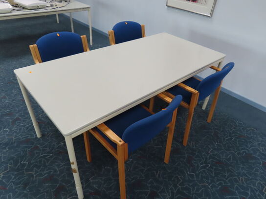 Spisebord og 4 stole