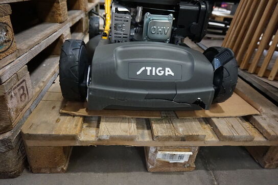 Stiga  Multiclip 47 S Benzin-plæneklipper - 45 cm 