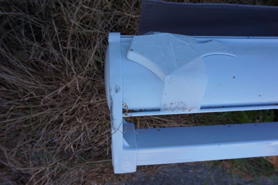 Rivoli manuel markise - hvid/grå 4,8x3 meter 