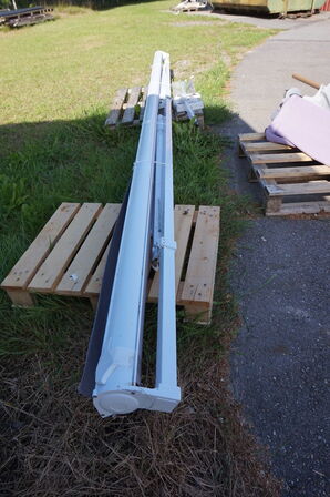 Rivoli manuel markise - hvid/grå 4,8x3 meter 