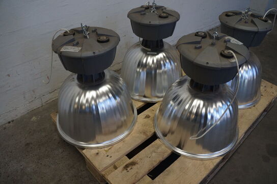 4 stk. industrilamper HIE/HSE