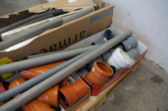 Diverse fittings & PVC