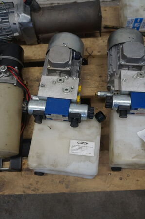 Palle med hydraulisk pumper 