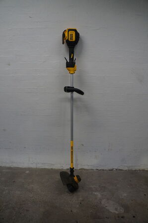 Græstrimmer DeWalt DCW561