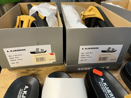 5 Par Sandaler  A.KJÆRBEDE