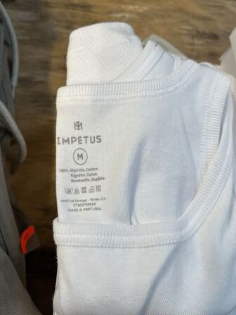 12 Par Shorts SØNDAY, 8 Stk.Tank Top/T-Shirts IMPETUS