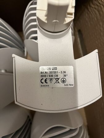 9 Stk. LED-Spotlight TRITON