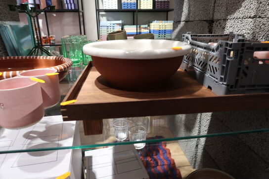 Bakke FERM LIVING uden indhold