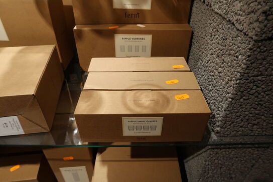 3 pakker glas FERM LIVING Ripple Small