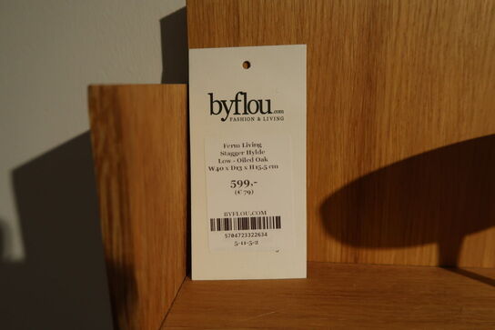 Hylde FERM LIVING med indhold