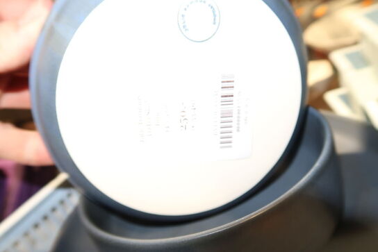 8 stk. tallerkner samt 2 stk. skåle JULIE DAMHUS