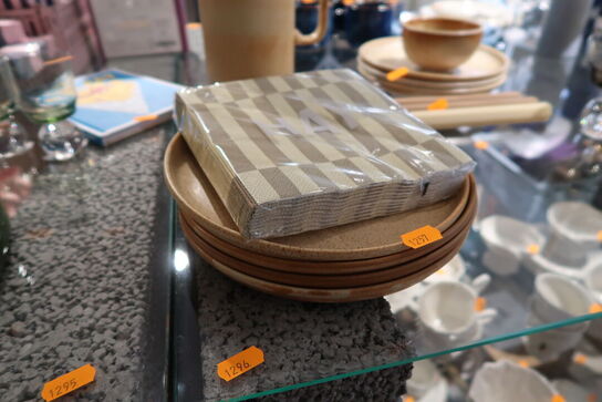 4 stk. tallerkner JULIE DAMHUS Toto Tallerken Brown