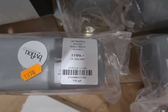 Solbriller JAMES AY Studios Decent Shiny Silver Onesize