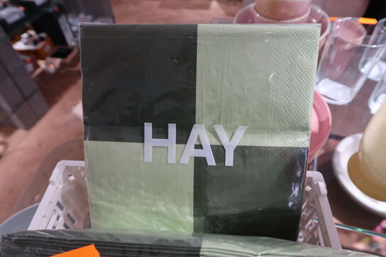 Kasse med div. Servietter