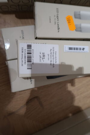 4 pakker LED-stagelys ESTER & ERIK