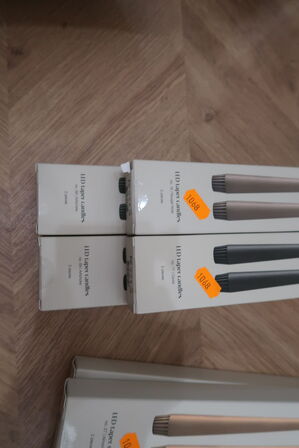 4 pakker LED-stagelys ESTER & ERIK