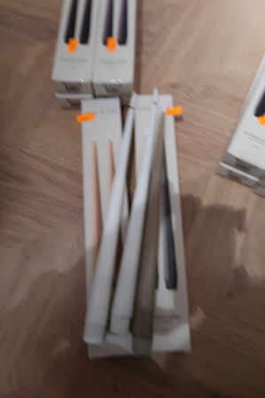 3 pakker LED-stagelys ESTER & ERIK