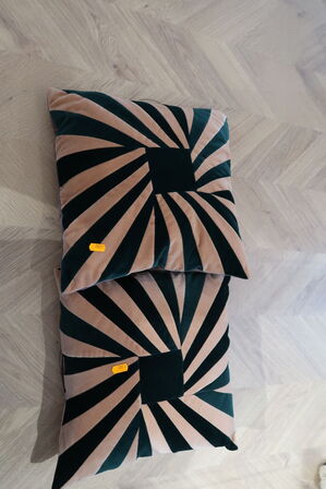 2 stk. puder CHRISTINA LUNDSTEEN