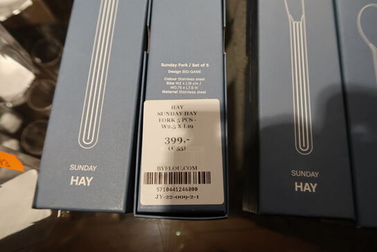 Div. Bestik HAY Sunday