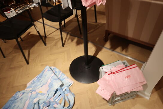 Stumtjener ND 09 Sort/ask uden indhold