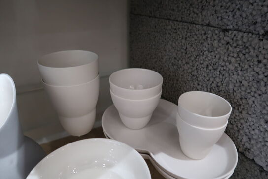 Div. Krus, tallerkner, skåle VIPP