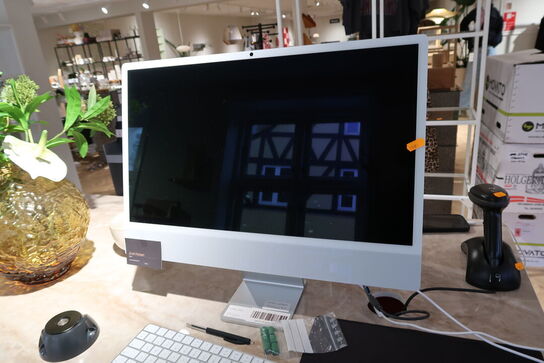 Allinone computer APPLE iMac A3137 med tastatur og mus APPLE