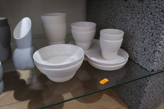 Div. Krus, tallerkner, skåle VIPP