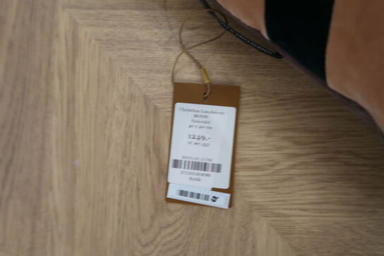 2 stk. puder CHRISTINA LUNDSTEEN