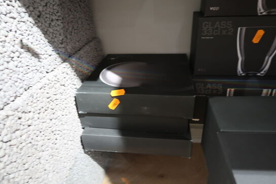 3 pakker tallerkner VIPP 212 Hvid