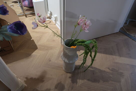 Vase BOTANE med div. kunstige blomster