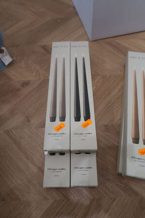 4 pakker LED-stagelys ESTER & ERIK