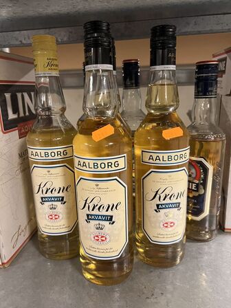 16 fl. AALBORG akvavit & LYSHOLM Linie Akvavit