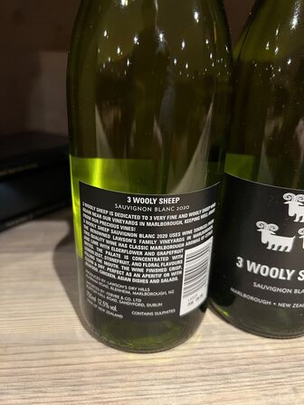 5 fl. 3 WOOLY SHEEP  - SAUVIGNON BLANC 2020