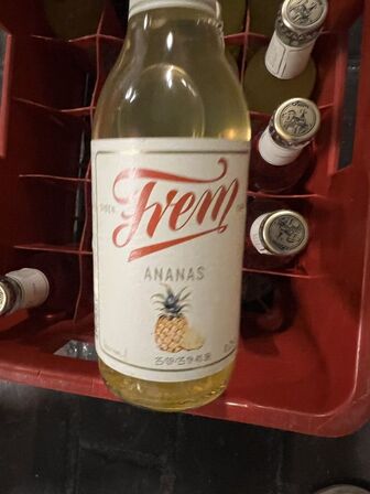 2 ks. FREM ananas (OBS: gået på dato)