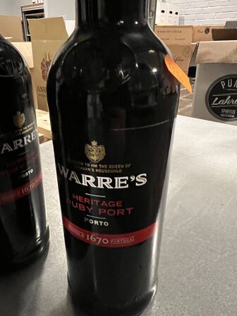 6 fl. WARRE'S portvin