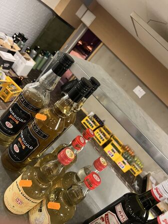 34 fl. ass. AALBORG akvavit