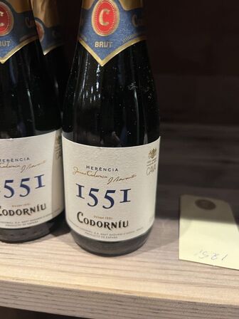7 fl. CODORNIU 1551 - CAVA (200 ml)