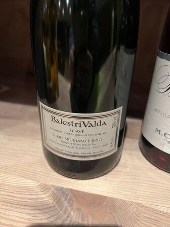 4 fl. vin (se billeder)