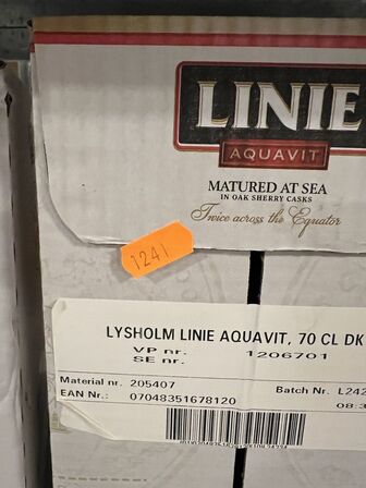 16 fl. AALBORG akvavit & LYSHOLM Linie Akvavit