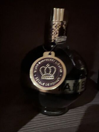 8 fl. likør/spiritus m.v.