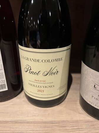 4 fl. vin (se billeder)