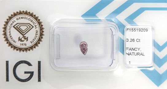 Løs naturlig fancy farvet diamant – 0.26 ct Pear Brilliant