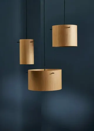 2 stk. frandsen friis og moltke 1954 pendel ø41 i egetræ (ubrugt)