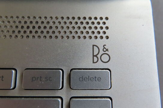 Bærbar computer HP PAVILLON B&O