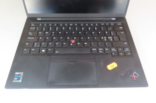 Bærbar computer LENOVO X1 Carbon Gen 9