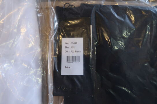 Ca. 110 dele Grovy T-Shrits & leggings