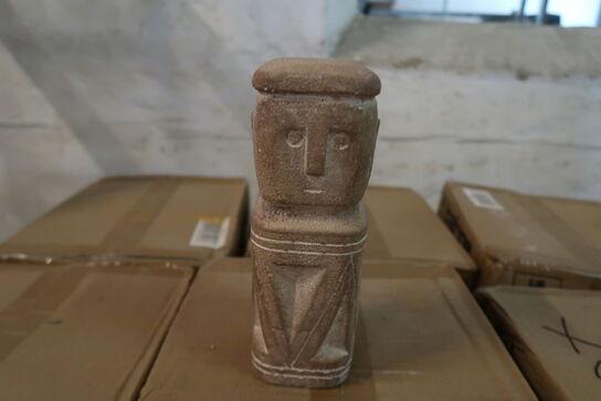 251 stk. Bahne sten figurer